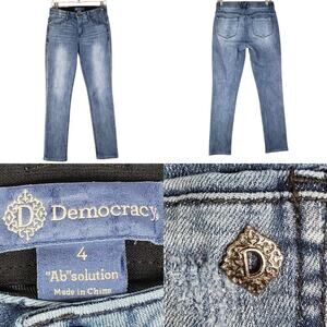 Democracy Women's Straight Leg Jeans - Blue